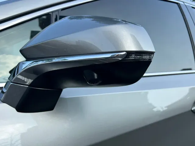 Lexus RX — Фото автомобиля 15