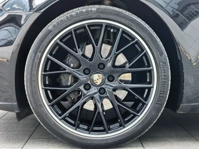 Porsche Panamera — Фото автомобиля 9