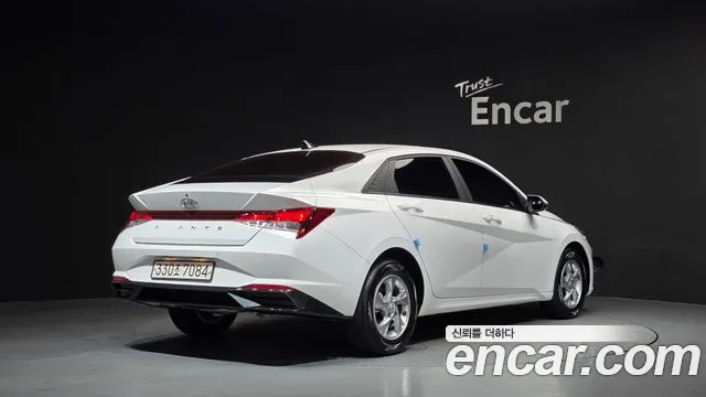 Hyundai Avante CN7 — Фото автомобиля 2