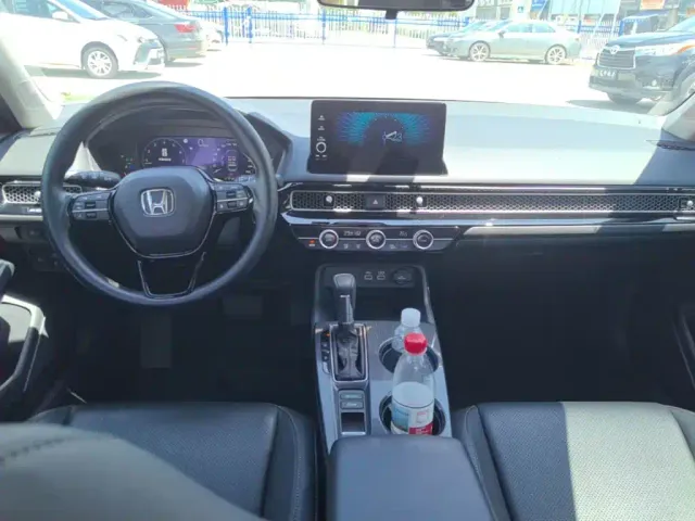 Honda Civic — Фото автомобиля 9