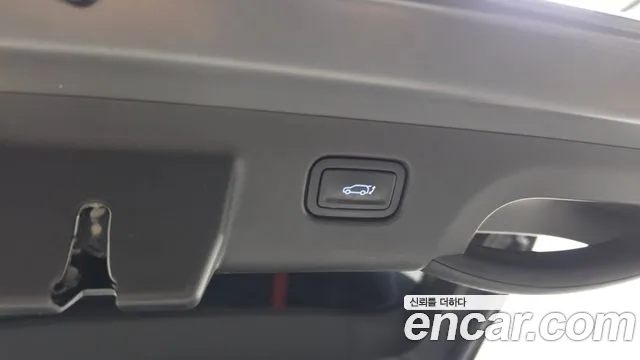 Hyundai Kona — Фото автомобиля 28