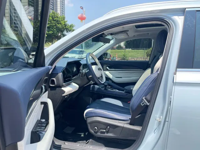 Geely Xingyue L — Фото автомобиля 8