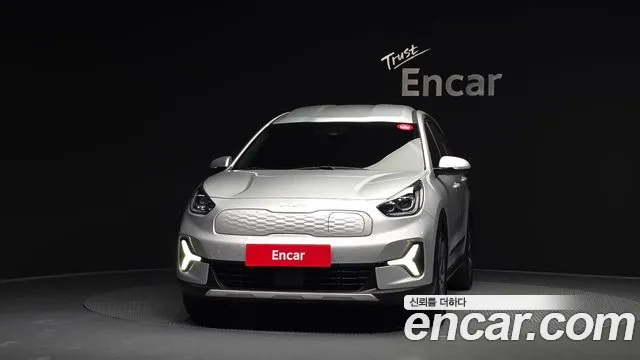 Kia Niro Niro Plus Air — Фото автомобиля 3