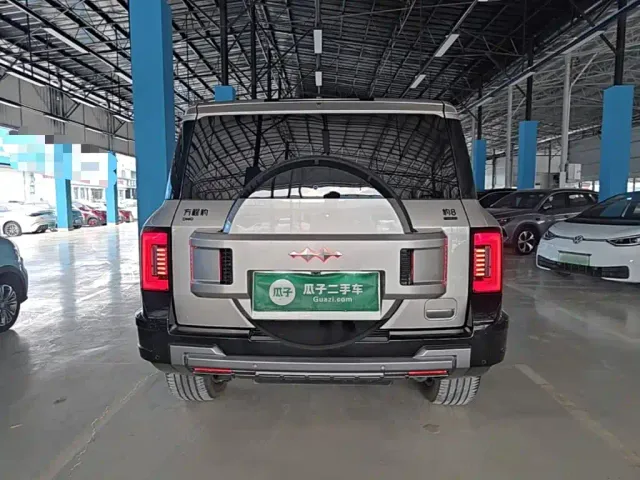 BYD FangChengBao Leopard 8 — Фото автомобиля 5