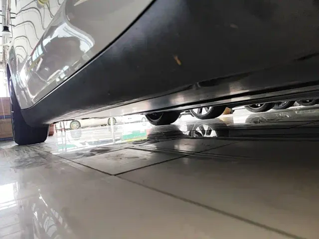 Tesla Model Y — Фото автомобиля 20
