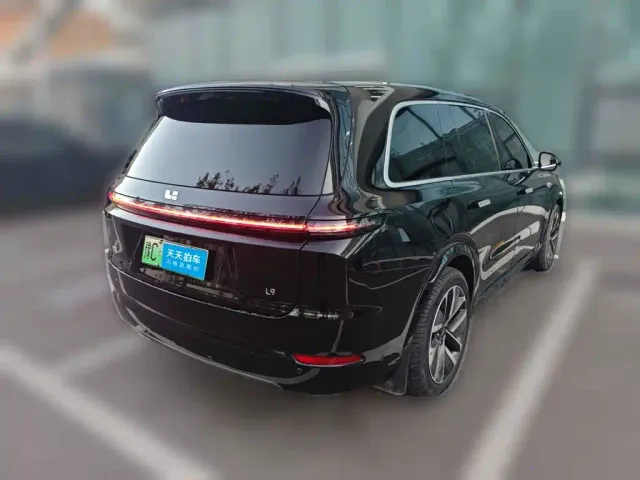 Li Auto L9 — Фото автомобиля 5