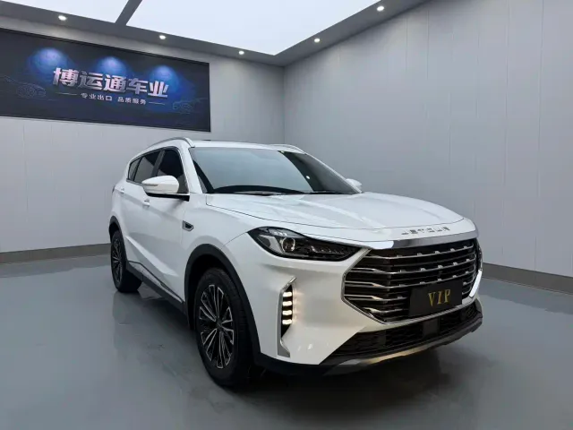 Jetour X70 Plus — Фото автомобиля 3