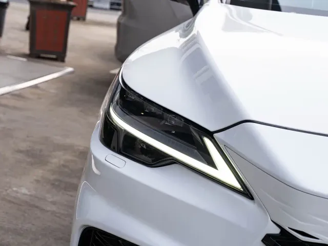 Lexus RX — Фото автомобиля 6