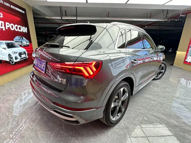 Audi Q3 — Фото автомобиля 5