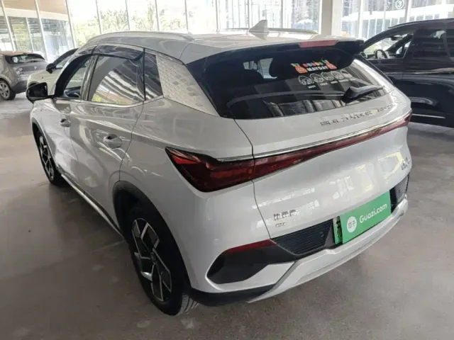 BYD Yuan PLUS — Фото автомобиля 4