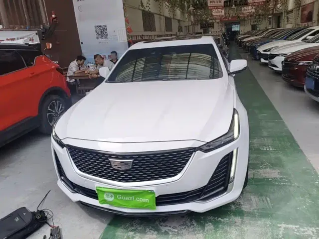 Cadillac CT5 — Фото автомобиля 2