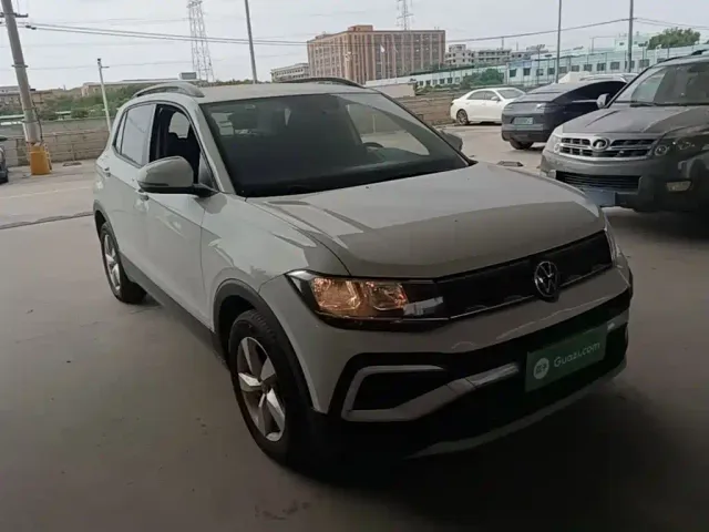 Volkswagen T-Cross — Фото автомобиля 3