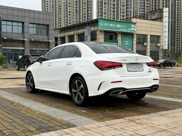 Mercedes-Benz A-Class — Фото автомобиля 7