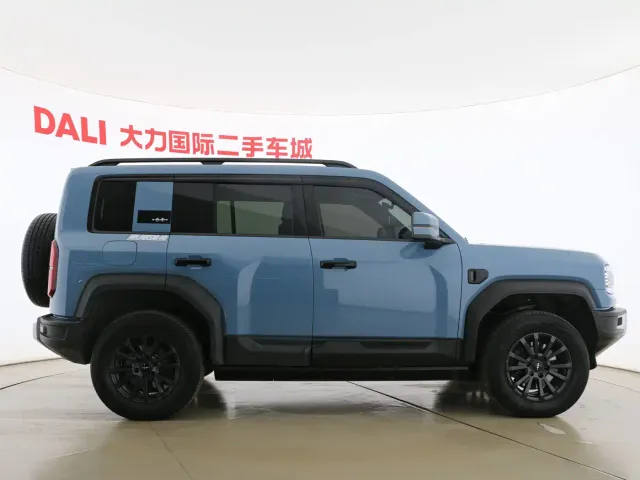 BYD FangChengBao Leopard 5 — Фото автомобиля 13
