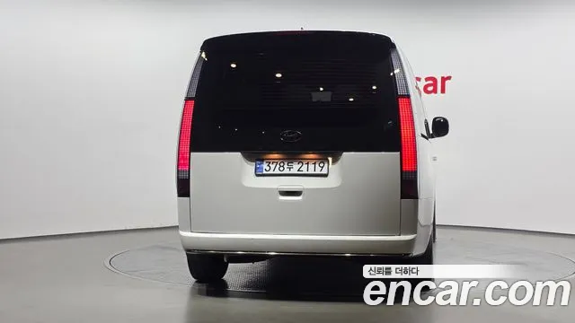 Hyundai Staria — Фото автомобиля 4