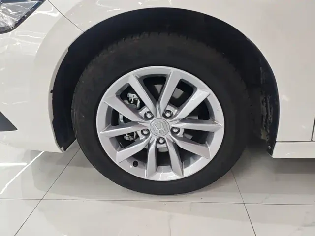 Honda Civic — Фото автомобиля 22