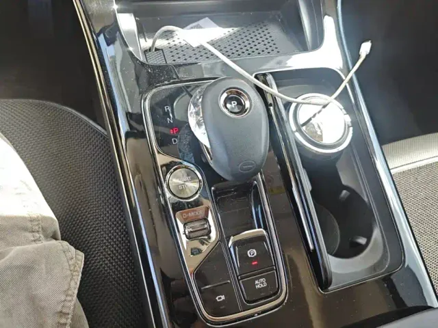 GAC Trumpchi E9 — Фото автомобиля 16
