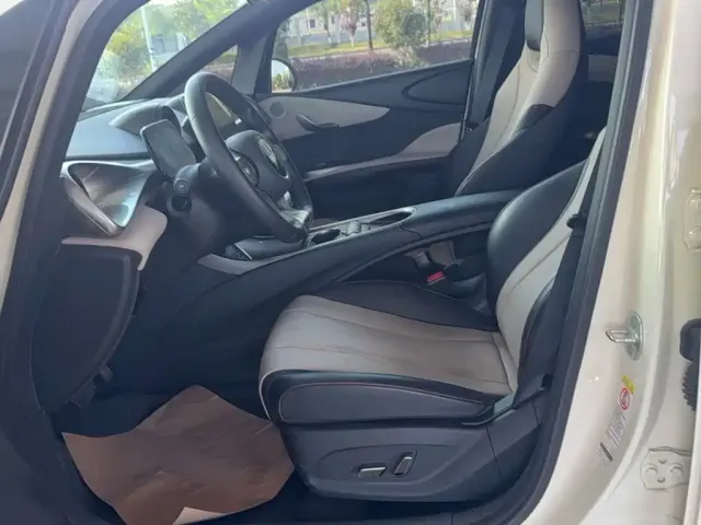 BYD Dolphin 2024 Glory Edition 420km Fashion Edition — Фото автомобиля 8