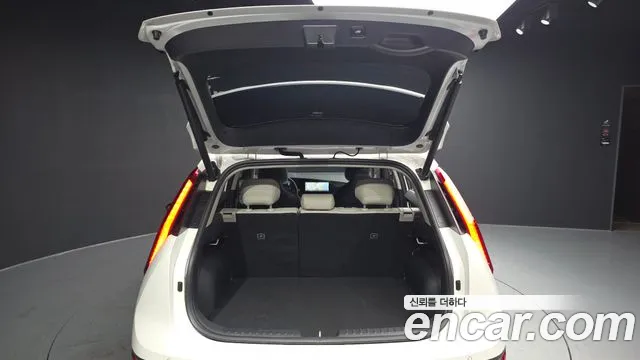 Kia Niro The All New Niro Prestige — Фото автомобиля 20
