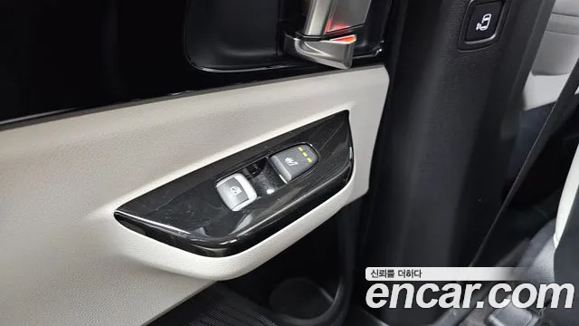 Kia Carnival 4th Gen — Фото автомобиля 29