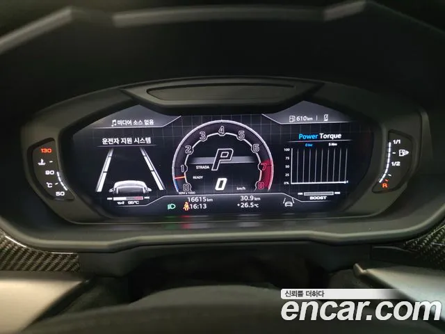 Lamborghini Urus — Фото автомобиля 9