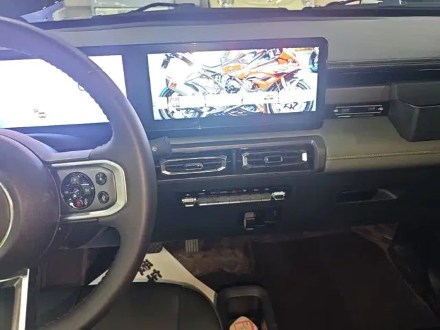Baojun Yep — Фото автомобиля 12