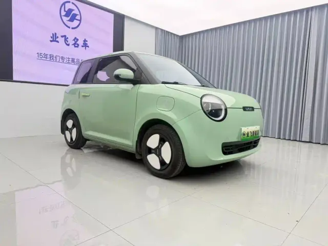 Changan Lumin — Фото автомобиля 3