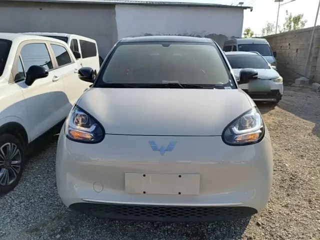 Wuling Bingo — Фото автомобиля 2