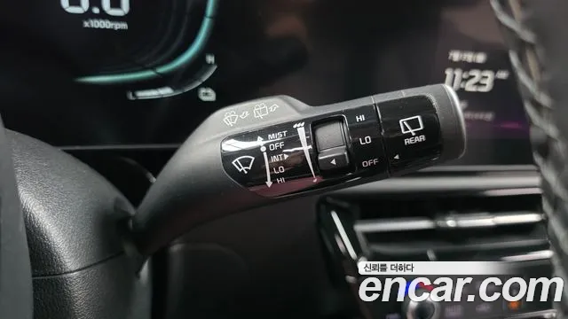 Kia Niro — Фото автомобиля 19