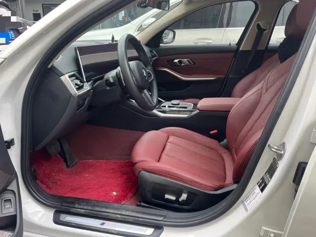 BMW 3 Series — Фото автомобиля 3