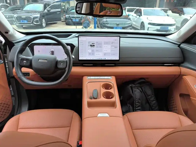 Haval Xiaolong MAX — Фото автомобиля 9