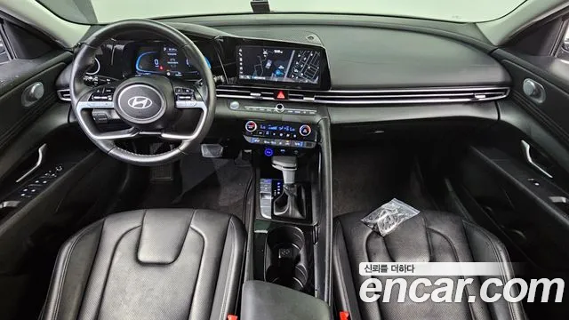 Hyundai AVANTE Новый Avante (CN7) — Фото автомобиля 7