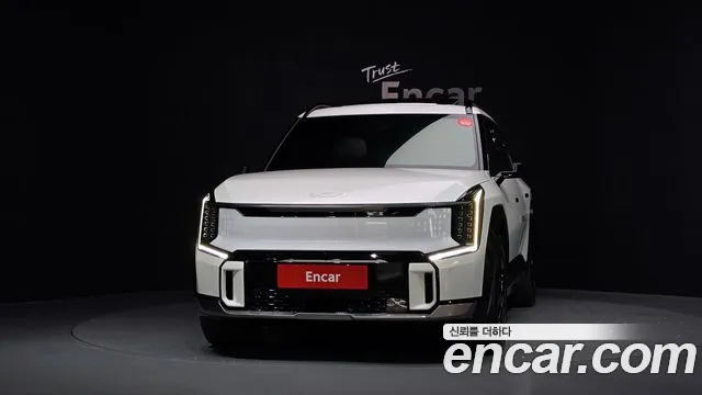 Kia EV9 — Фото автомобиля 3