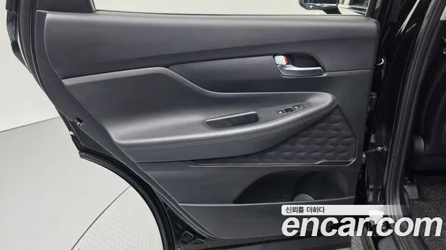 Hyundai Santa Fe — Фото автомобиля 14