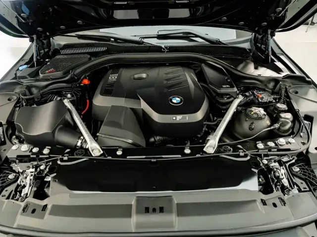 BMW 5 Series — Фото автомобиля 26
