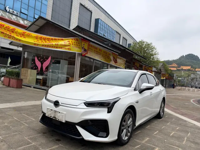 GAC Aion S — Фото автомобиля 2