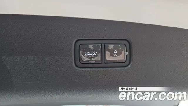 Genesis GV70 2.5T Бензин AWD — Фото автомобиля 30