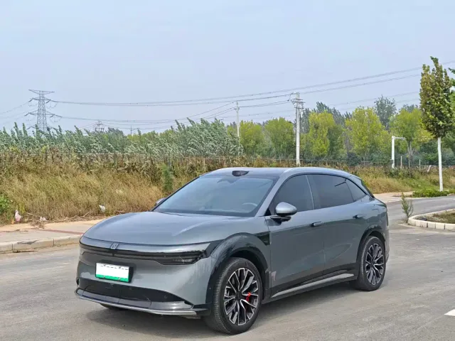 Фотография автомобиля — Zeekr 7X