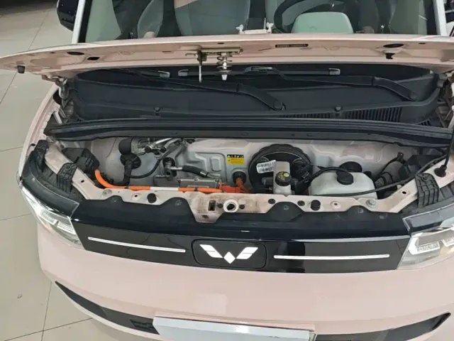 Wuling Hongguang Mini EV — Фото автомобиля 19