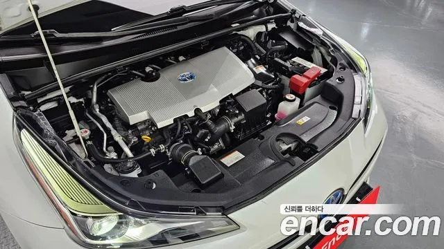 Toyota Prius — Фото автомобиля 6