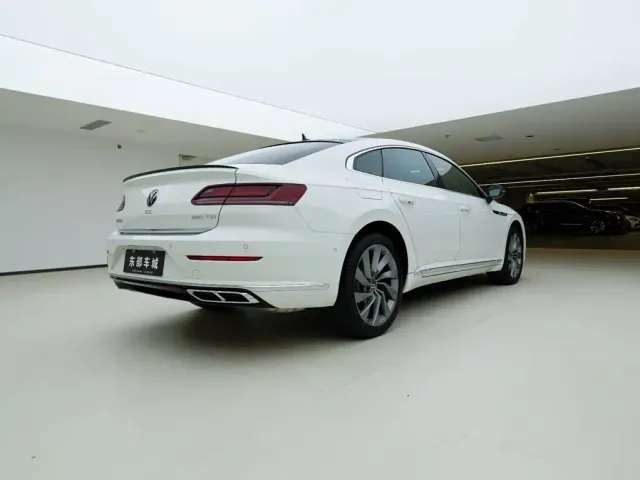 Volkswagen CC — Фото автомобиля 7