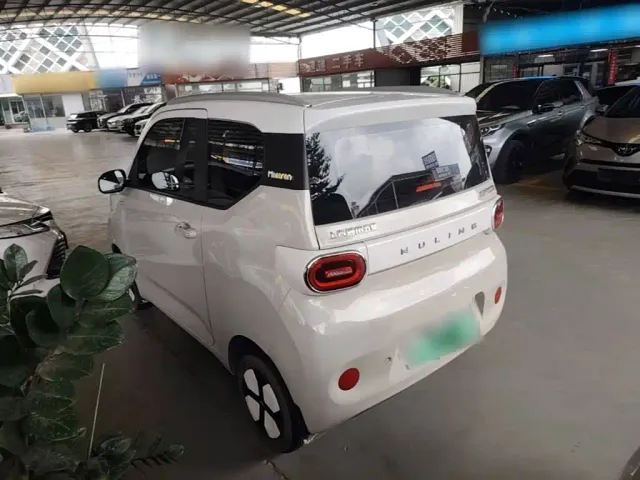 Wuling Hongguang Mini EV — Фото автомобиля 4