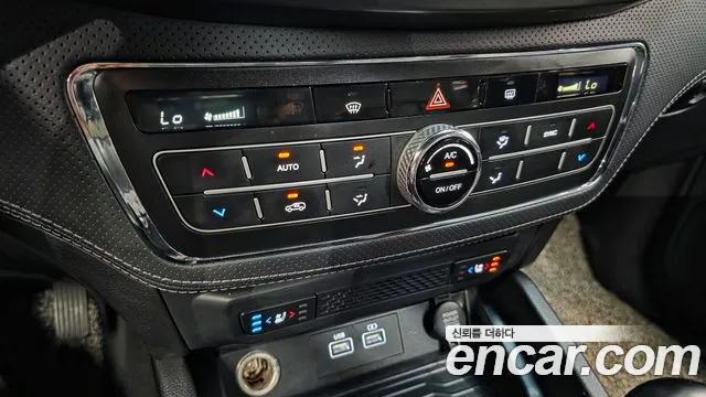 KG_Mobility_Ssangyong Rexton Новый Rexton Sport Дизель 2.2 2WD — Фото автомобиля 16