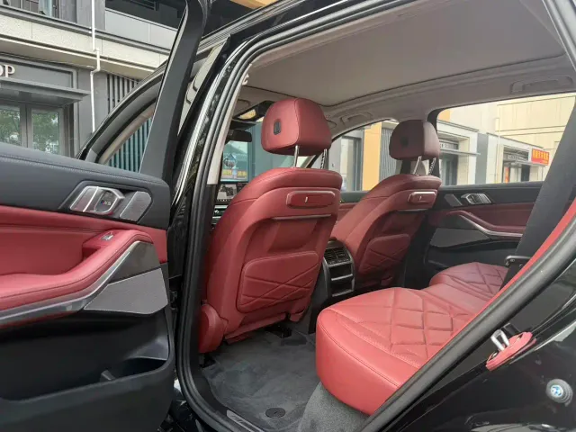 BMW X5 — Фото автомобиля 8