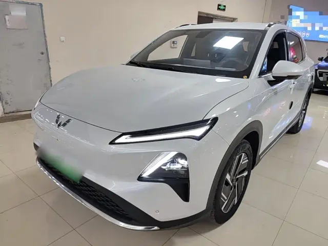 Фотография автомобиля — Wuling Starlight S
