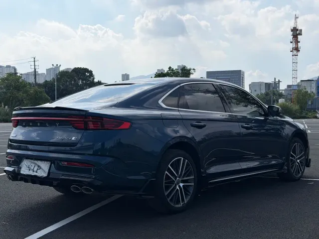 Geely Xingrui — Фото автомобиля 4