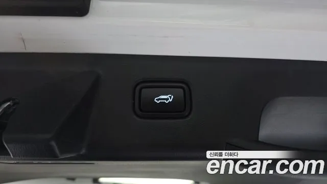 Hyundai Tucson Бензин 1.6 турбо 2WD — Фото автомобиля 8