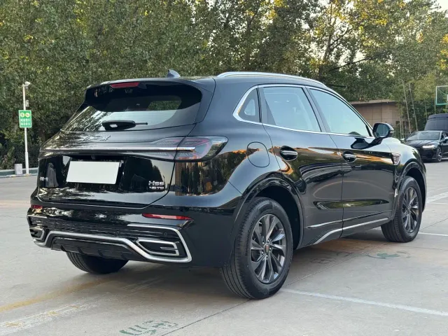Hongqi HS5 — Фото автомобиля 11