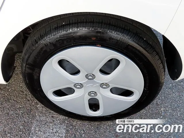 Kia Ray — Фото автомобиля 20