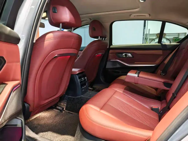 BMW i3 — Фото автомобиля 4